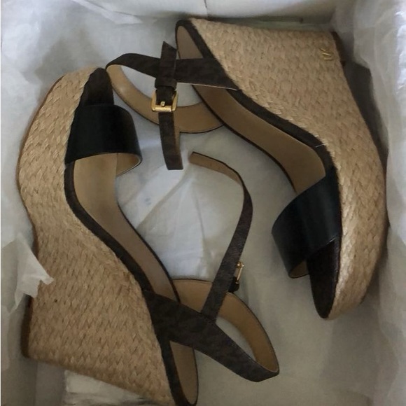 michael kors wedges - Picture 1 of 1